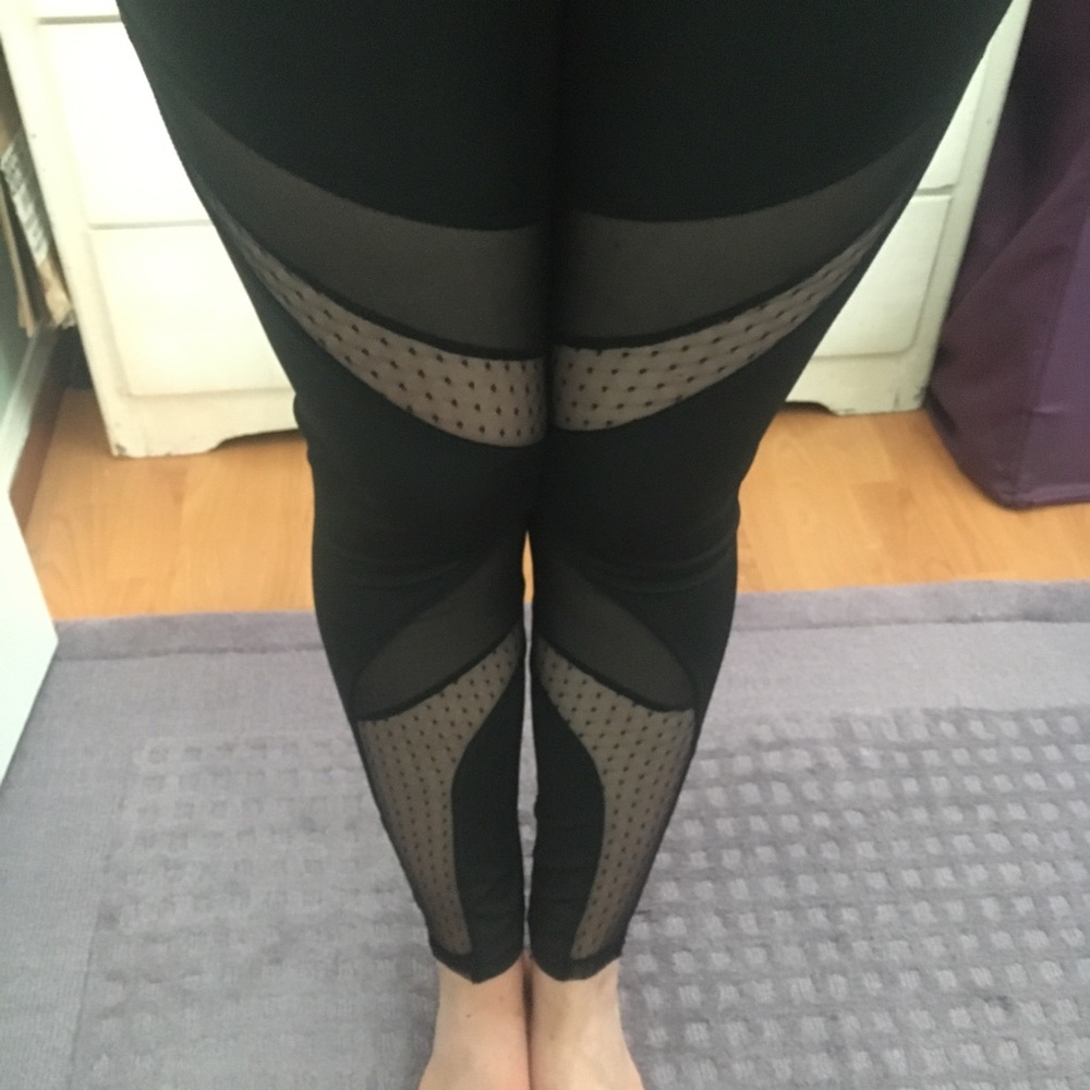 NWOT Mesh Cut Out Leggings